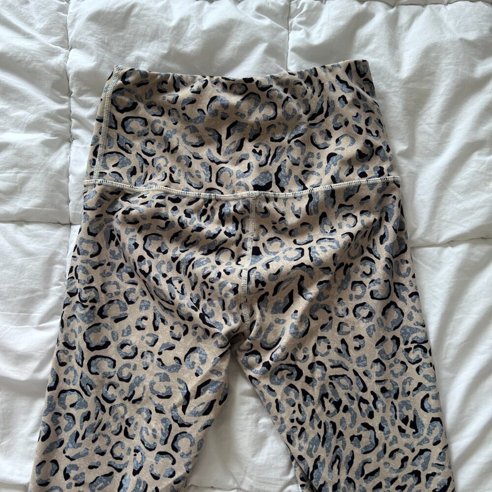 Anthropologie Women's Varley Century Leopard Print Leggings - Picture 8 of 11